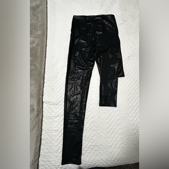 Leatherette leggings, never worn, size, large, comfortable, Jane and Bleecker - Picture 3 of 5